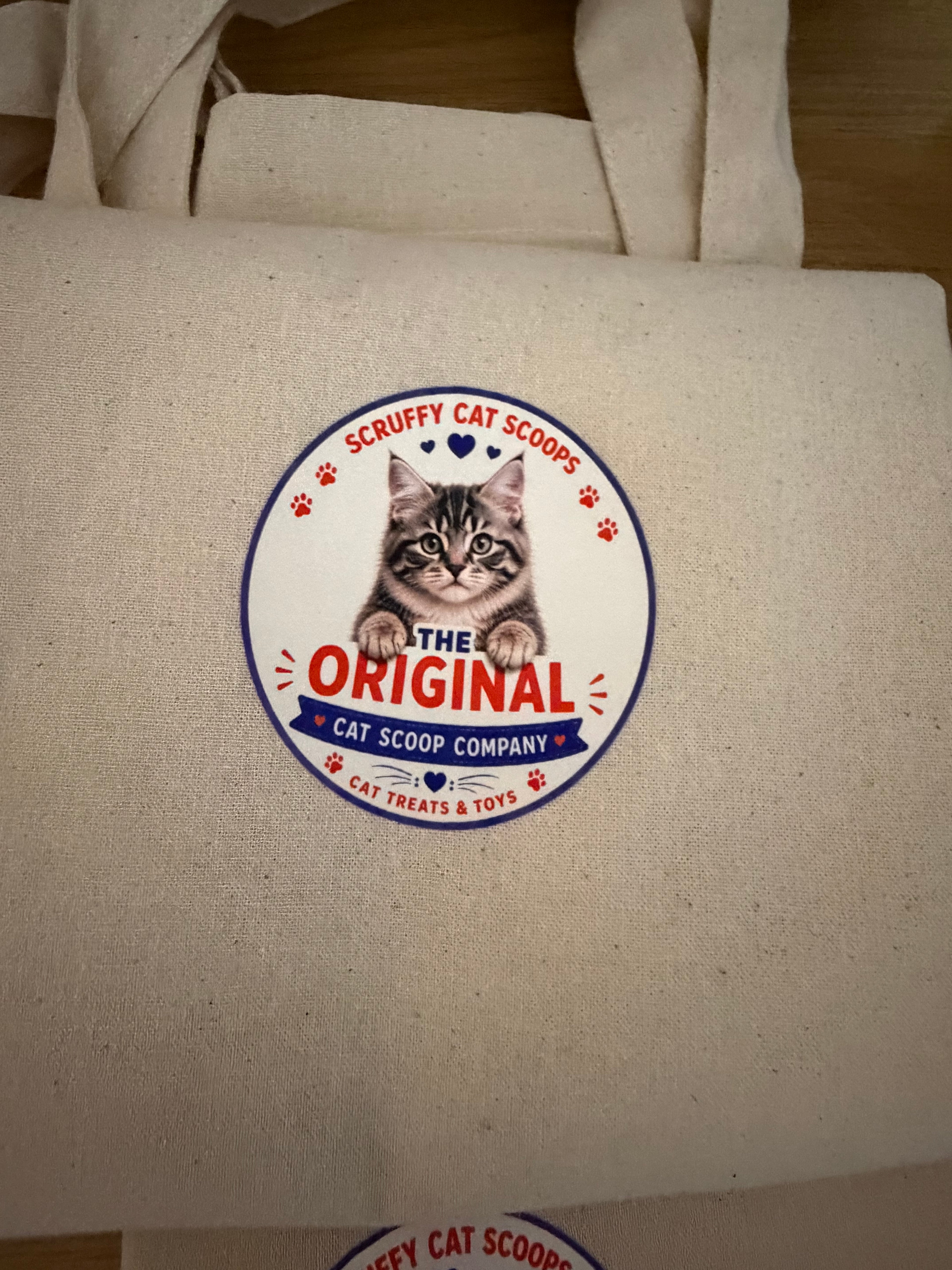 Scruffy Cat Scoops – The Gold Scoop FOR CAT SCOOP